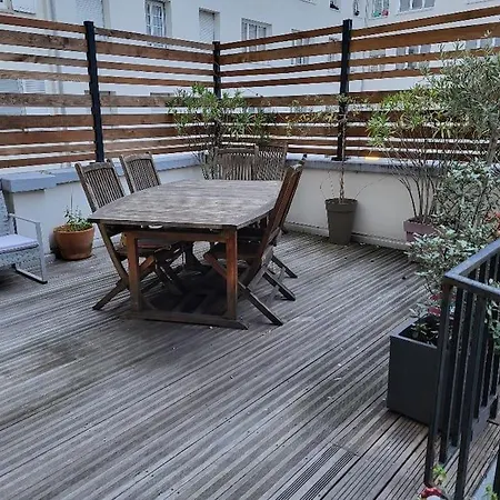 Duplex - Proche Cathedrale דירה